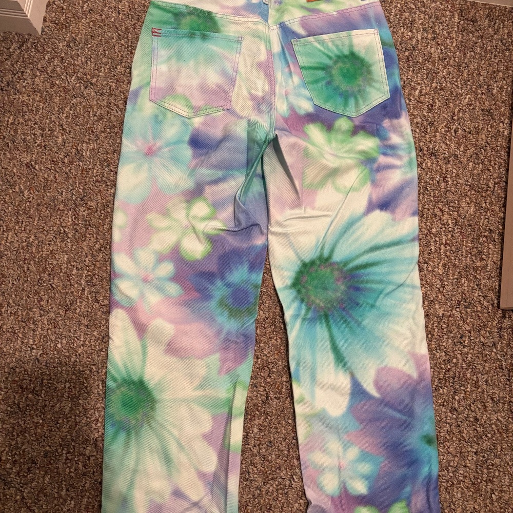 Urban Outfitters BDG Tie-Dyed Jeans - Picture 4 of 7